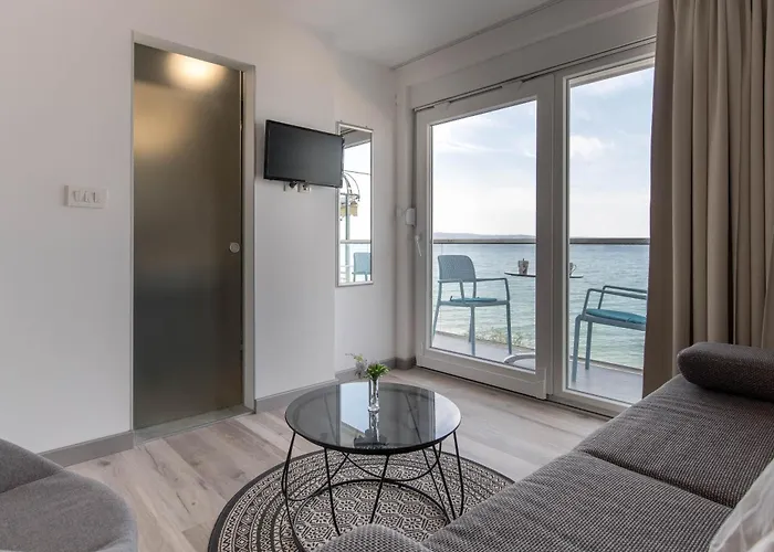 Beachfront Zanic * Podstrana