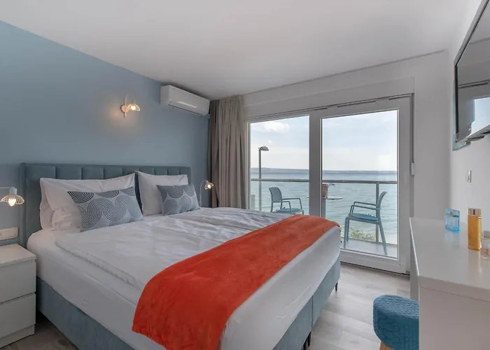 Beachfront Zanic *