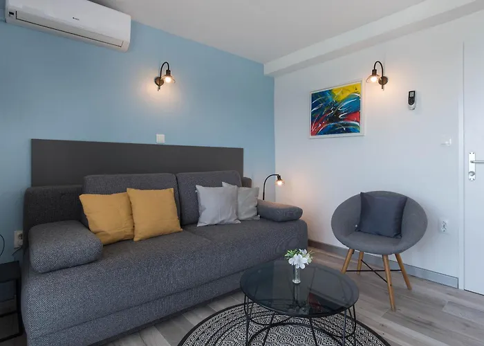 Beachfront Zanic * Podstrana