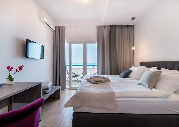 Appartement Beachfront Zanic Podstrana