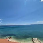 Apartment Beachfront Zanic Podstrana