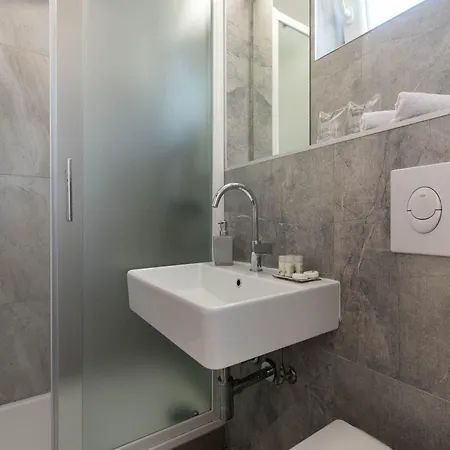 Apartment Beachfront Zanic *