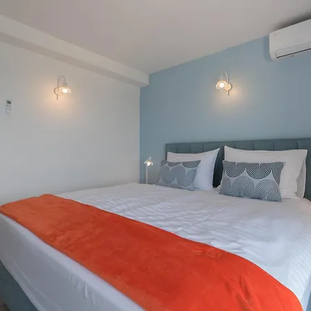 Beachfront Zanic Podstrana