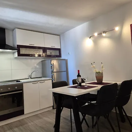 Beachfront Zanic * Podstrana