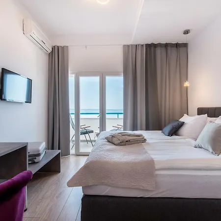 Lägenhet Beachfront Zanic Podstrana