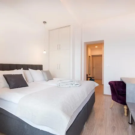 Beachfront Zanic *